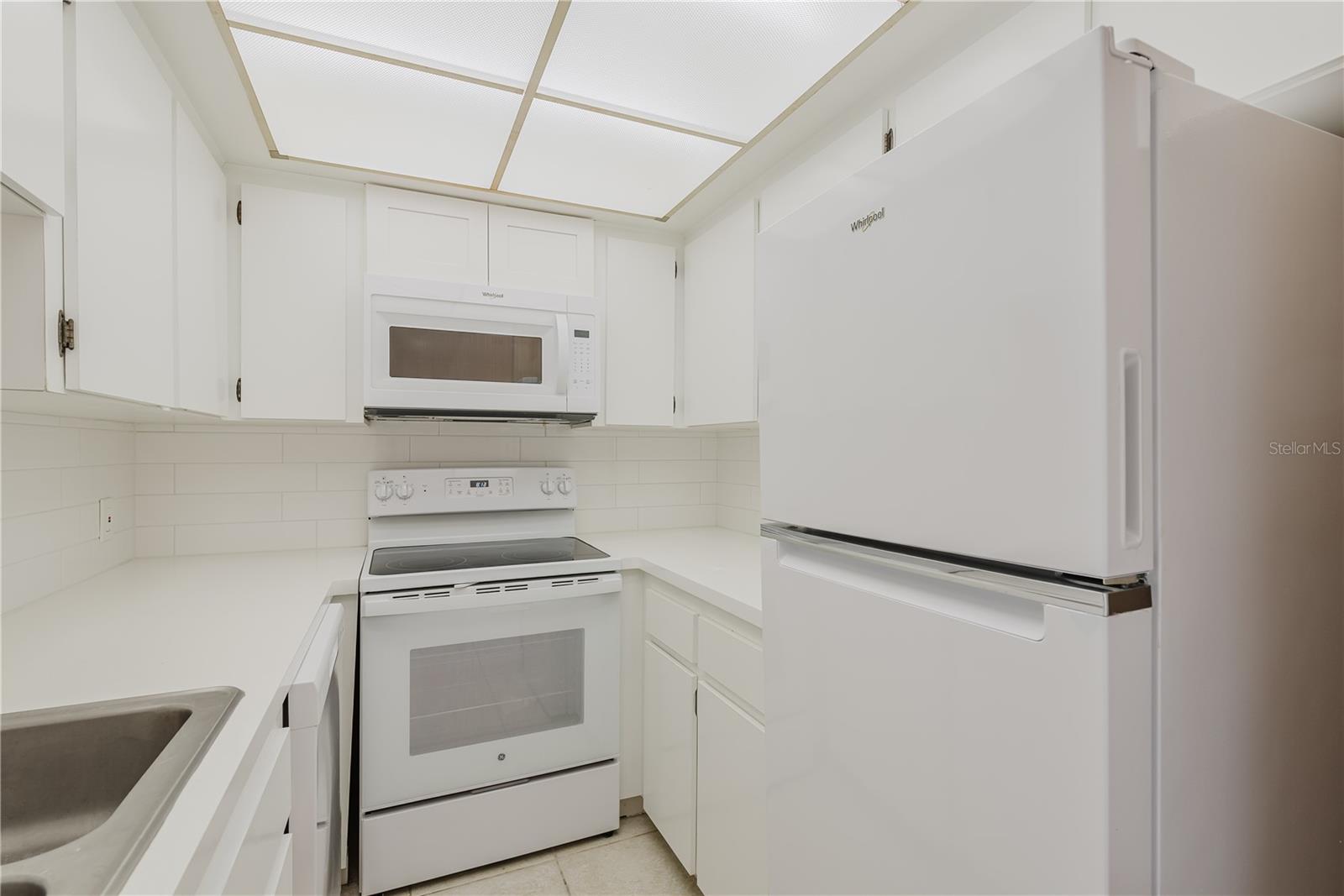 TB8408752 Property Photo