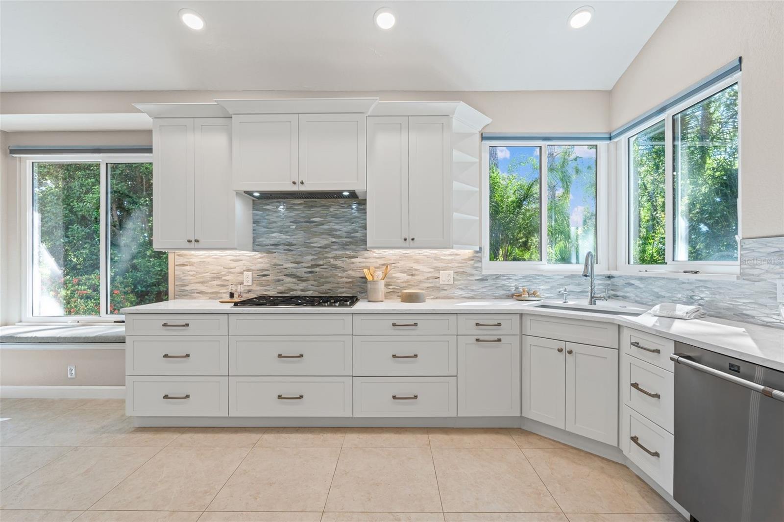 A4659323 Property Photo