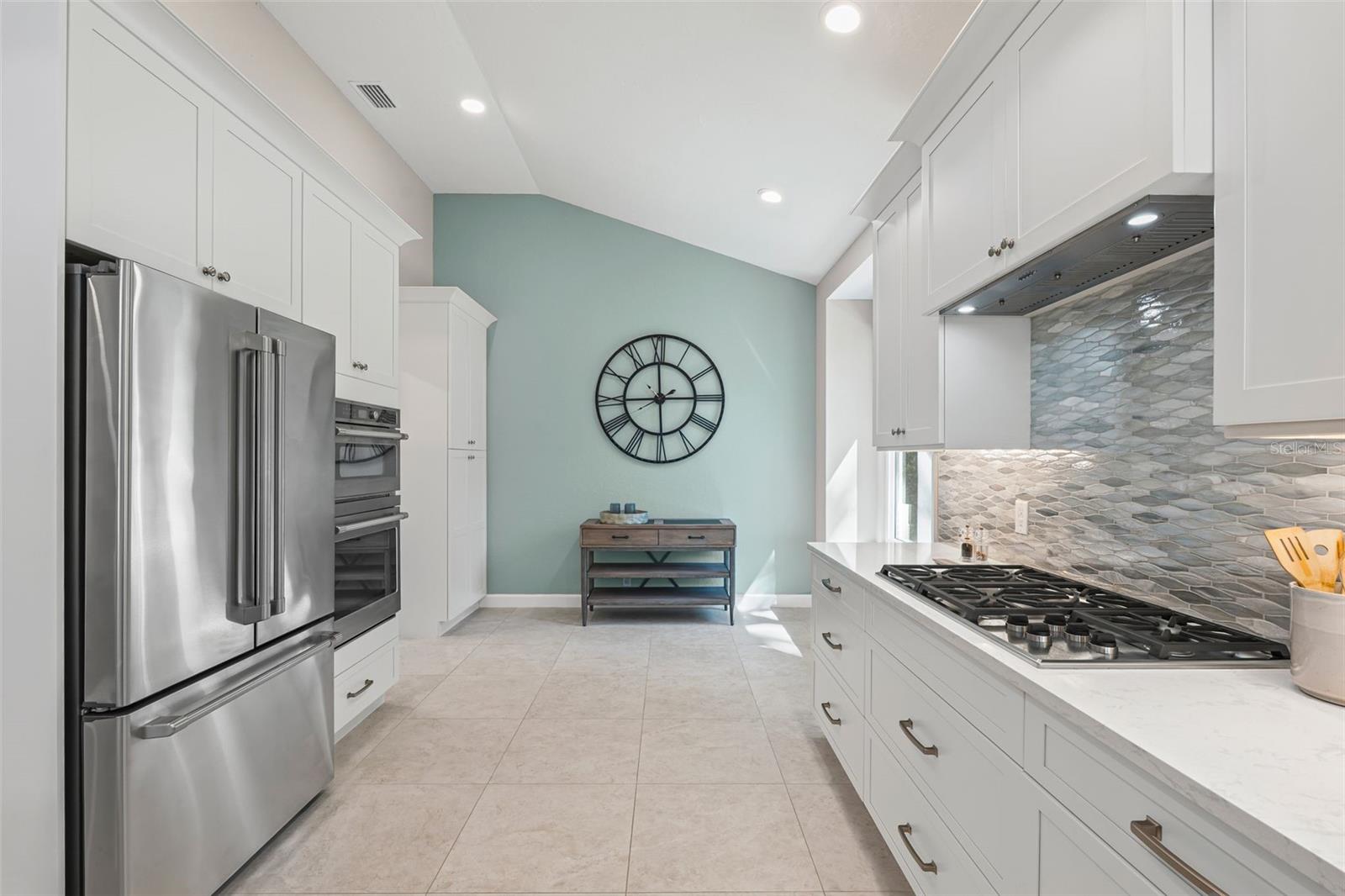 A4659323 Property Photo