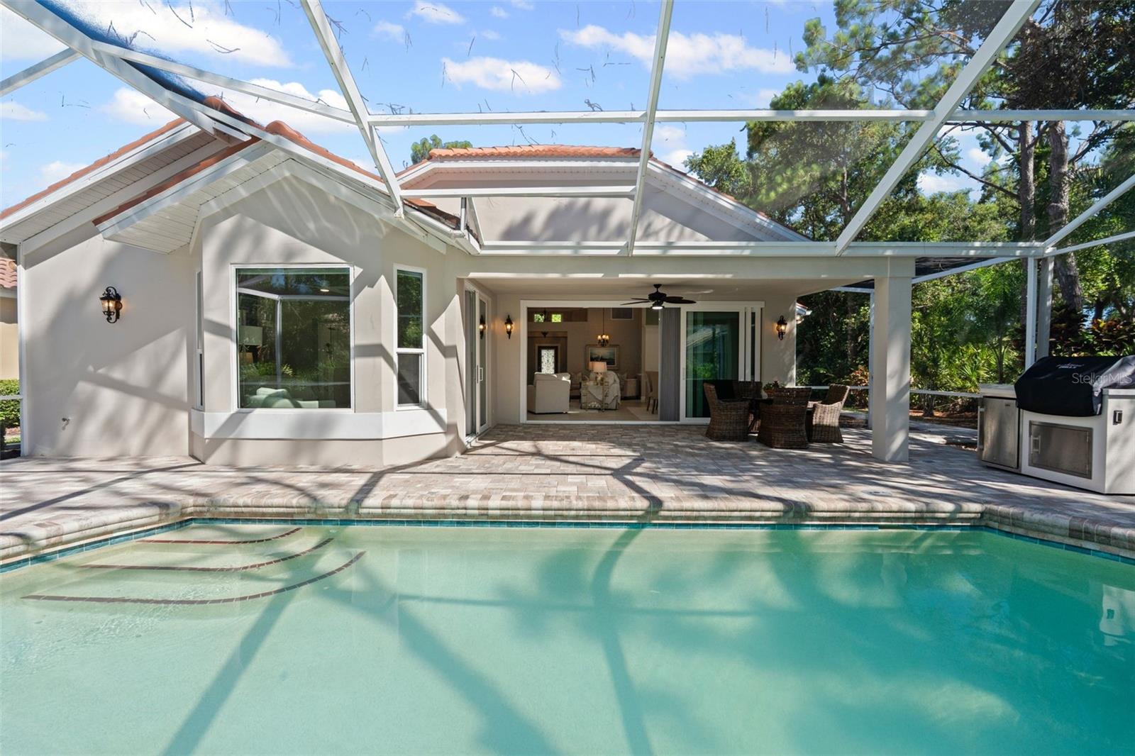 A4659323 Property Photo