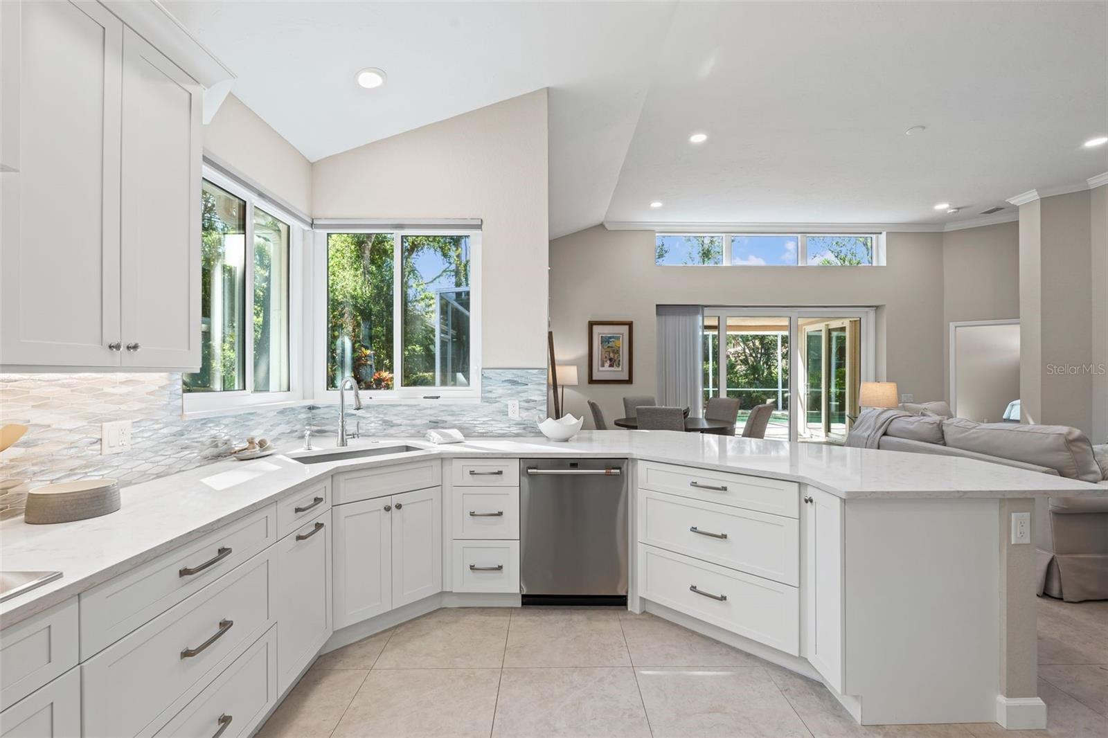 A4659323 Property Photo