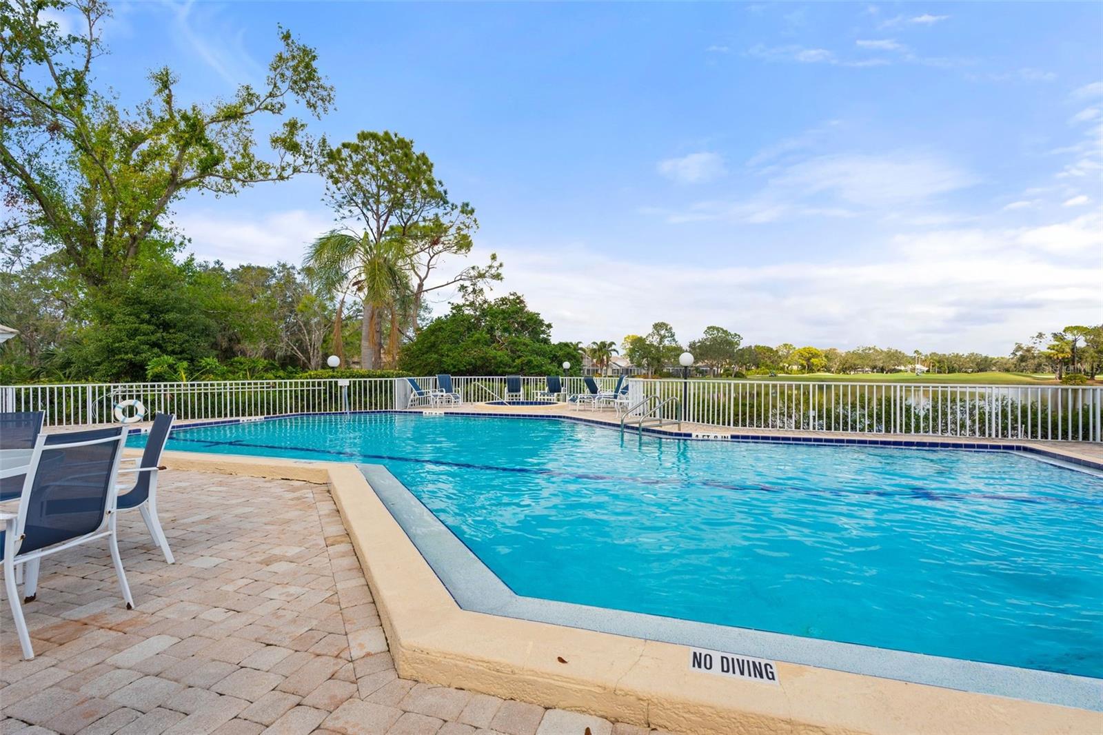 A4659323 Property Photo