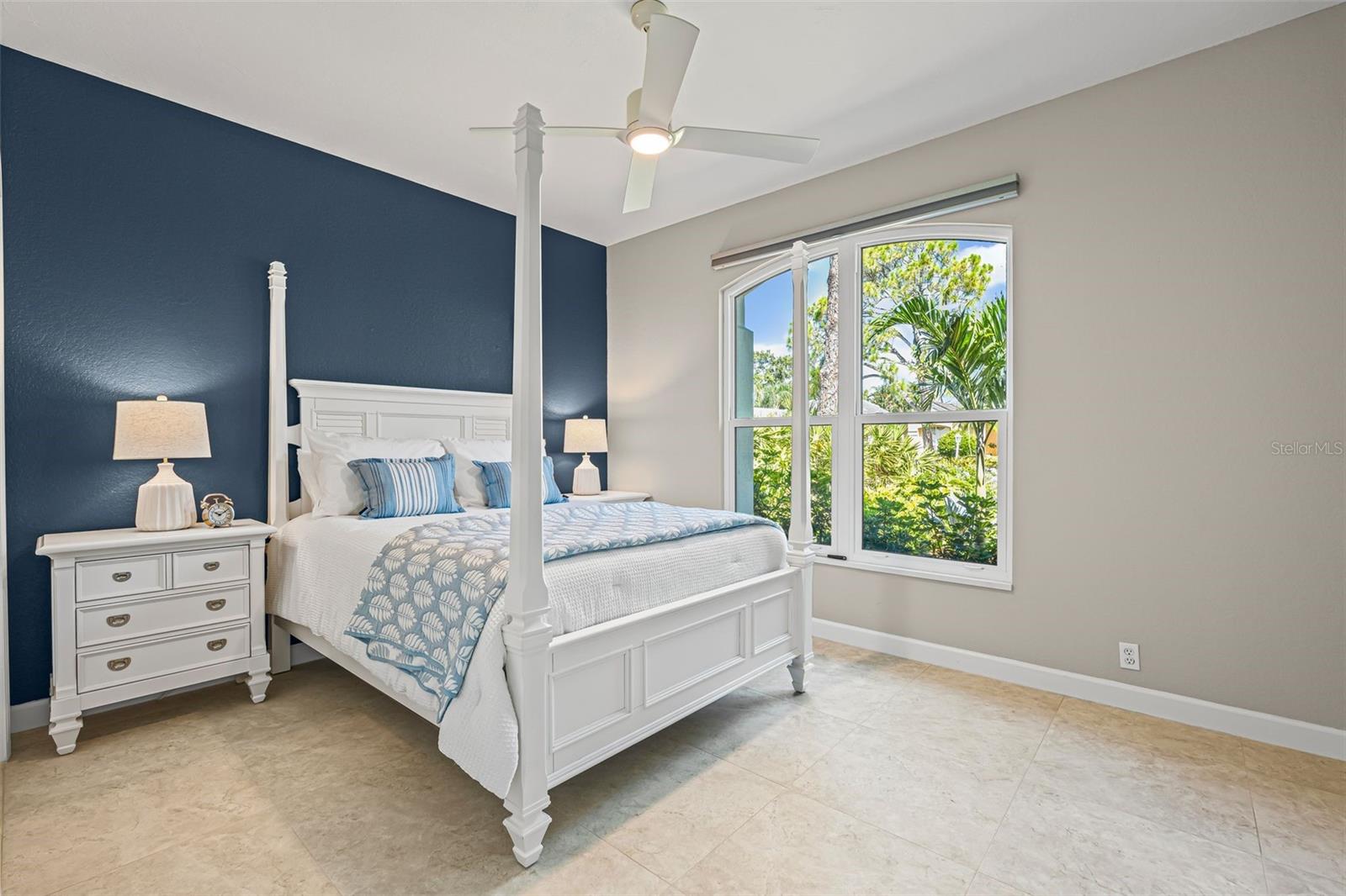 A4659323 Property Photo