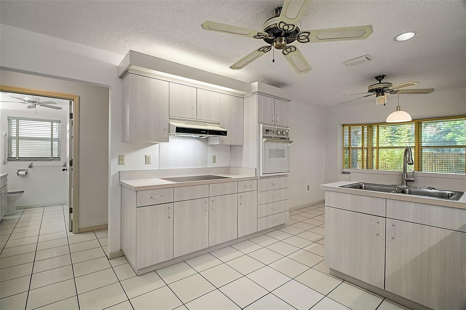 2620 MCDONALD TER, MOUNT DORA, FL, 32757