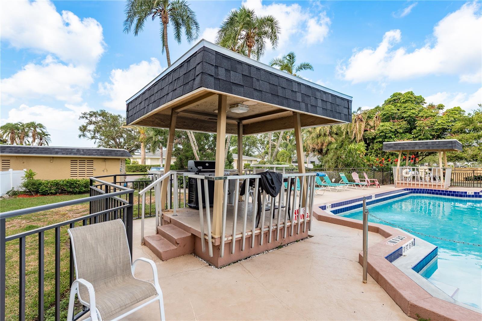 TB8408834 Property Photo