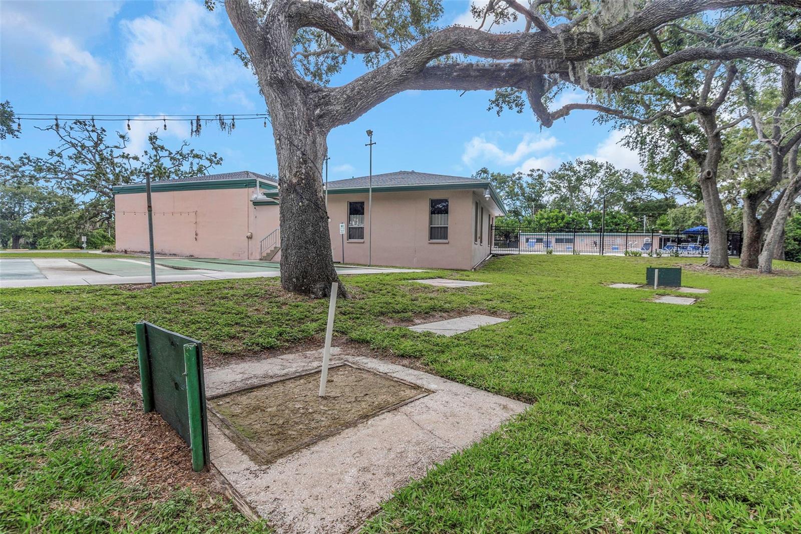 TB8409021 Property Photo