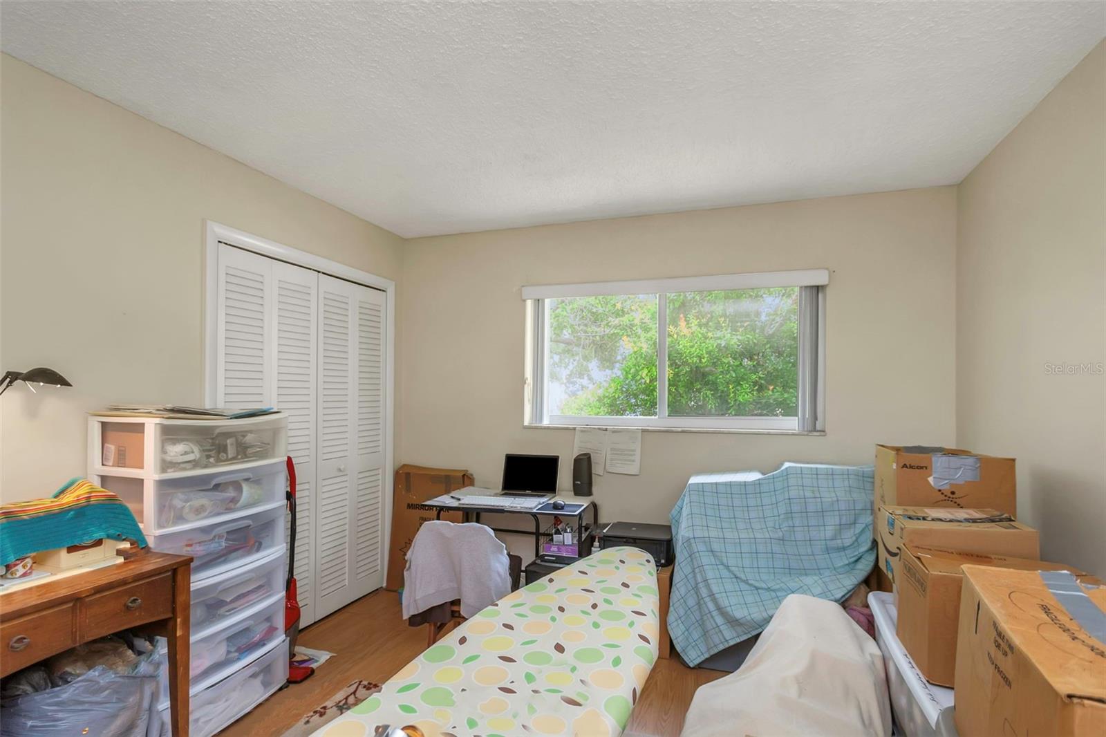 TB8409021 Property Photo