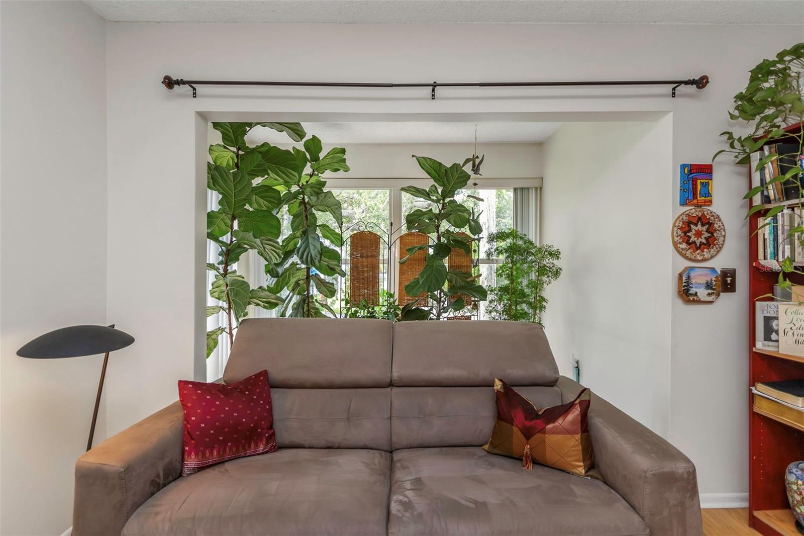 TB8409021 Property Photo