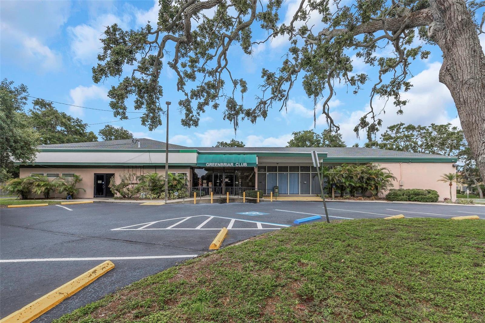 TB8409021 Property Photo