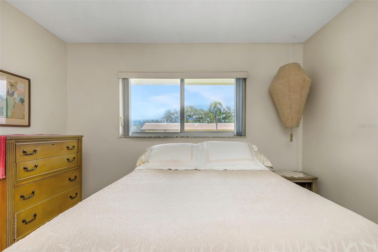 TB8409021 Property Photo