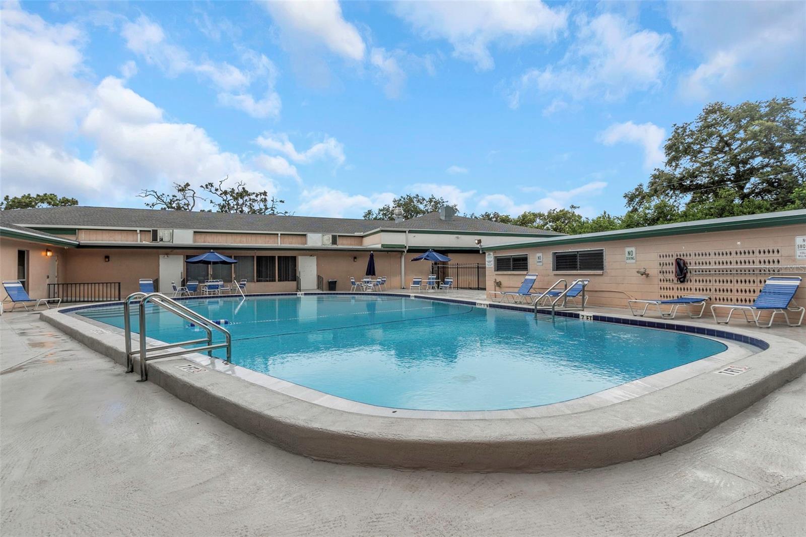 TB8409021 Property Photo