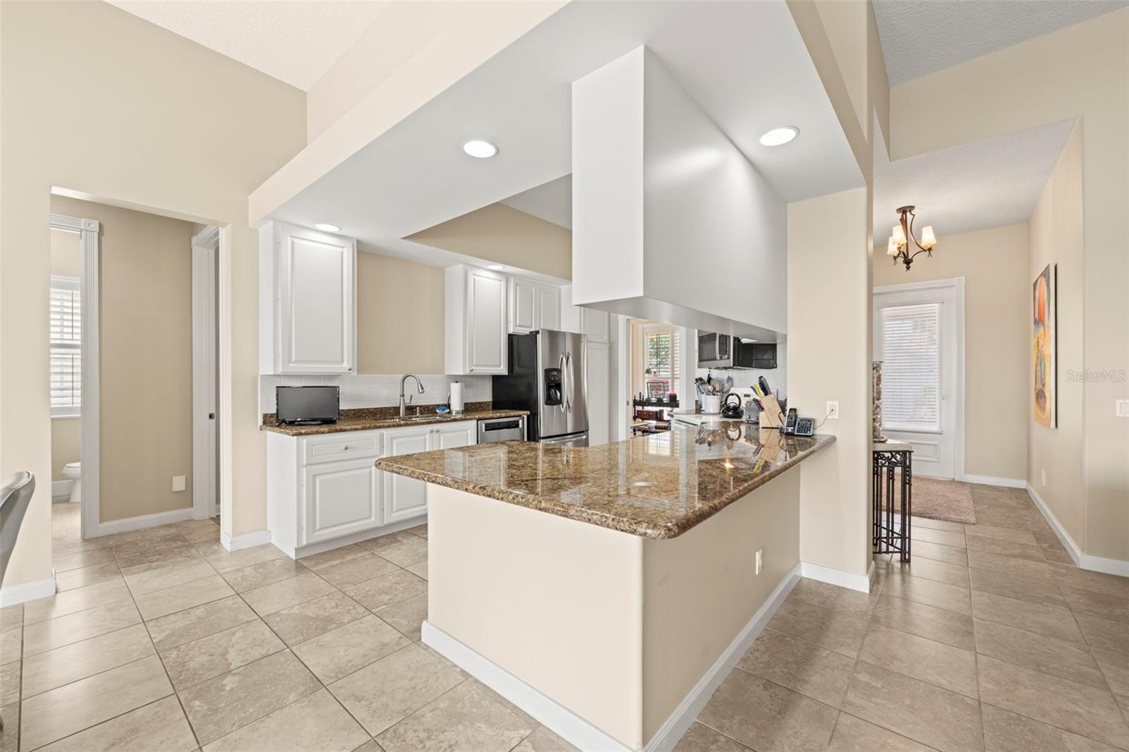 A4659412 Property Photo