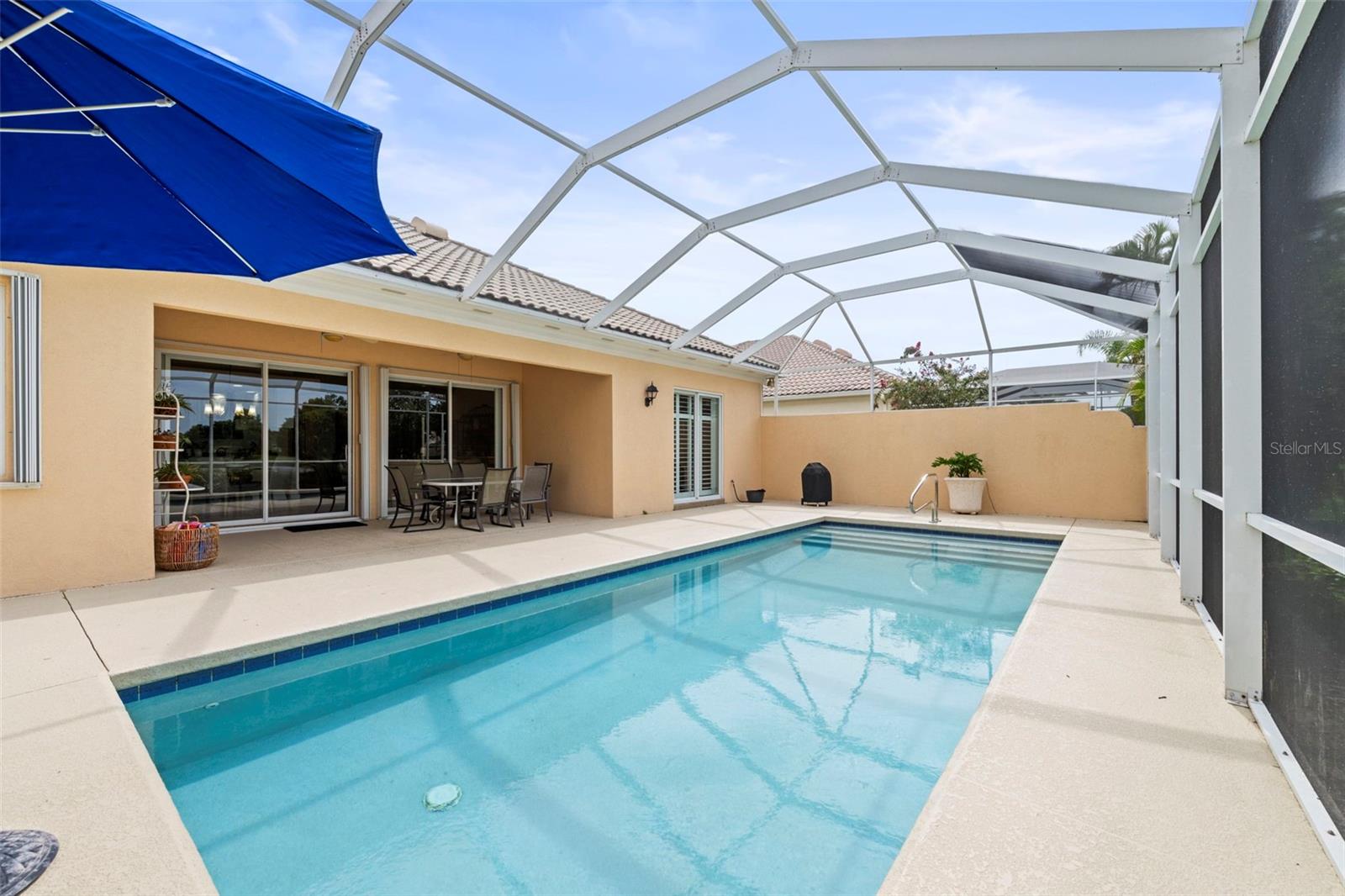A4659412 Property Photo