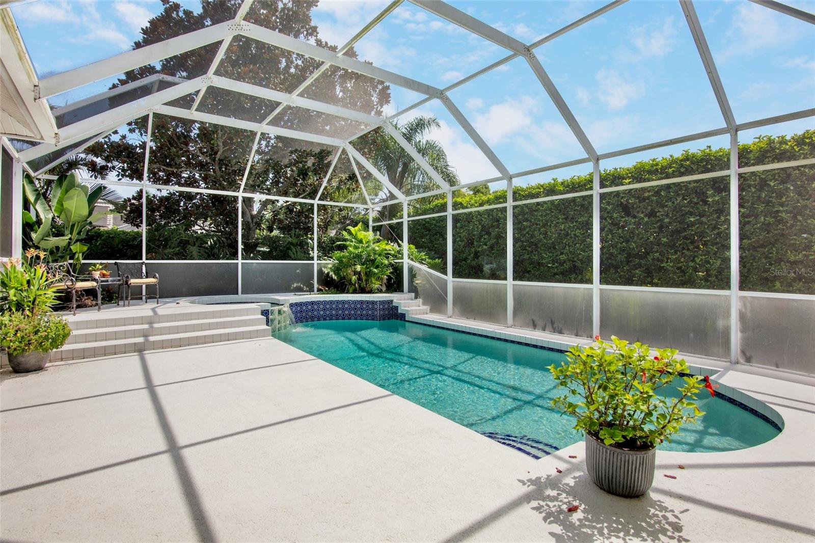 A4659417 Property Photo