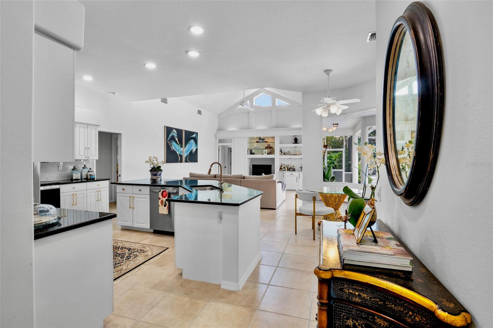 A4659417 Property Photo