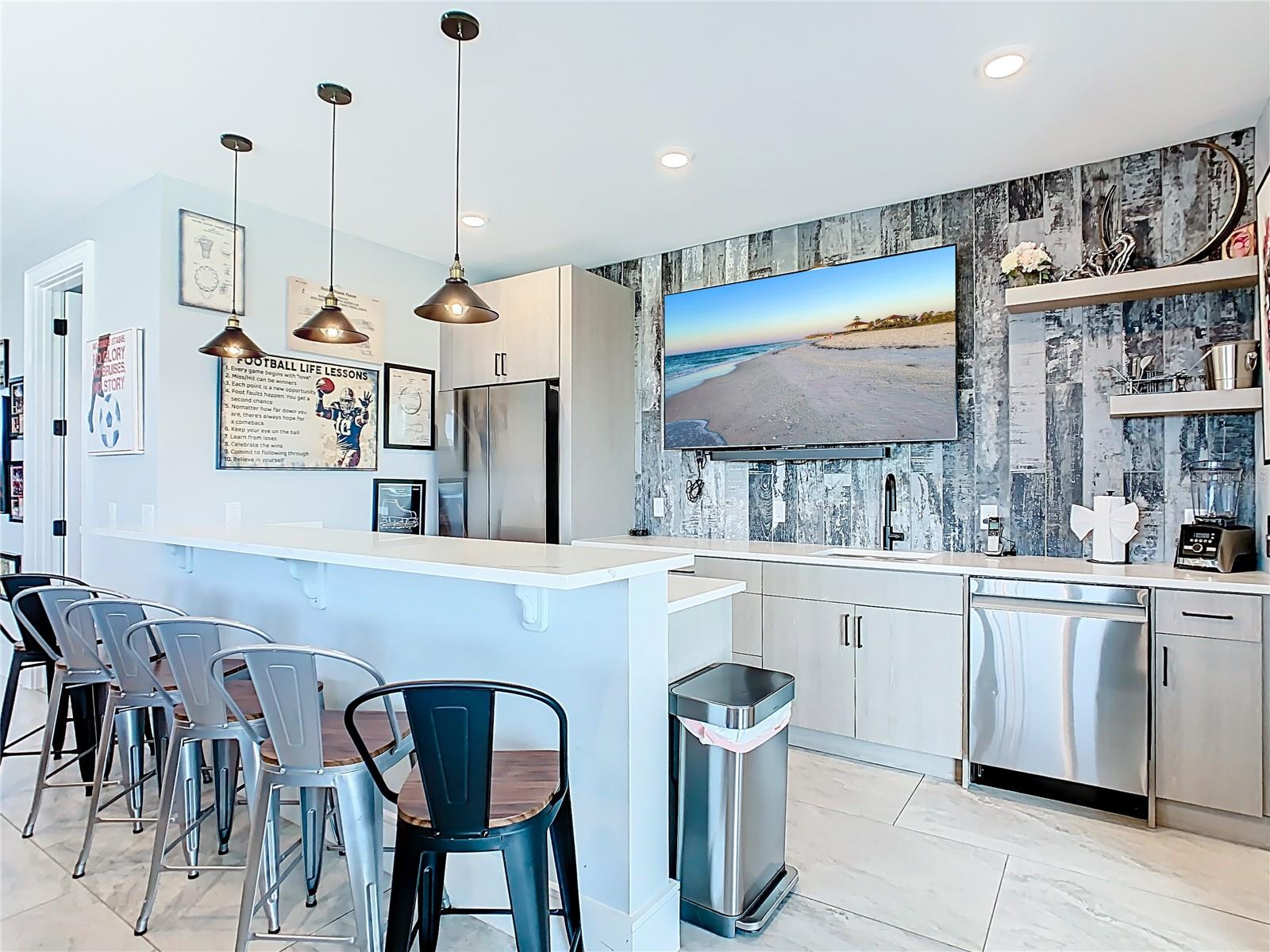 O6328697 Property Photo