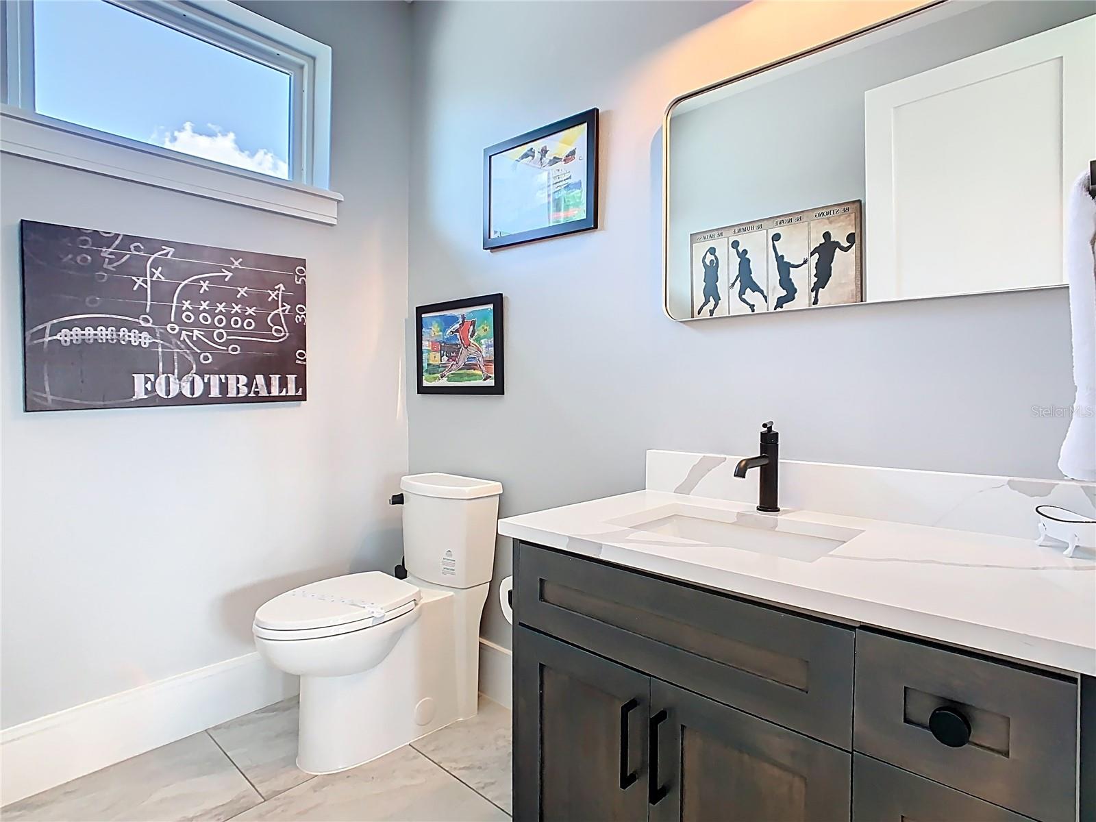 O6328697 Property Photo