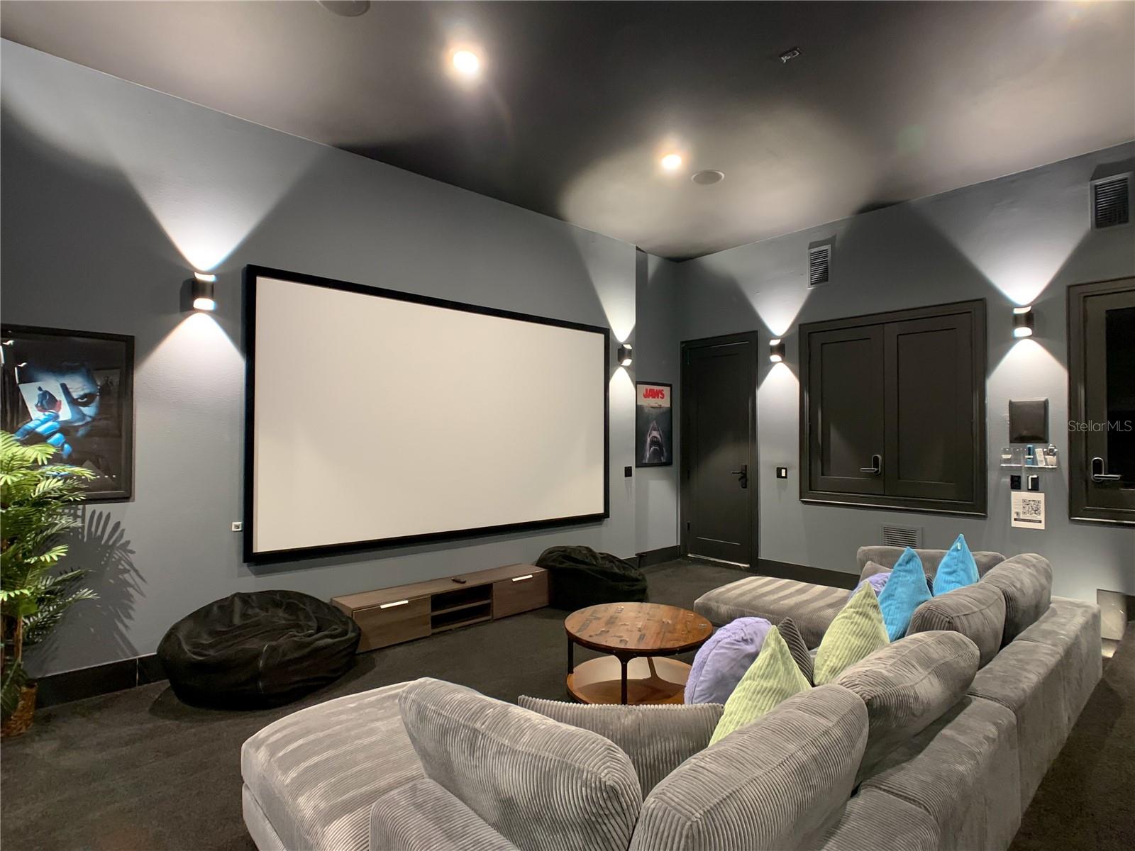 O6328697 Property Photo