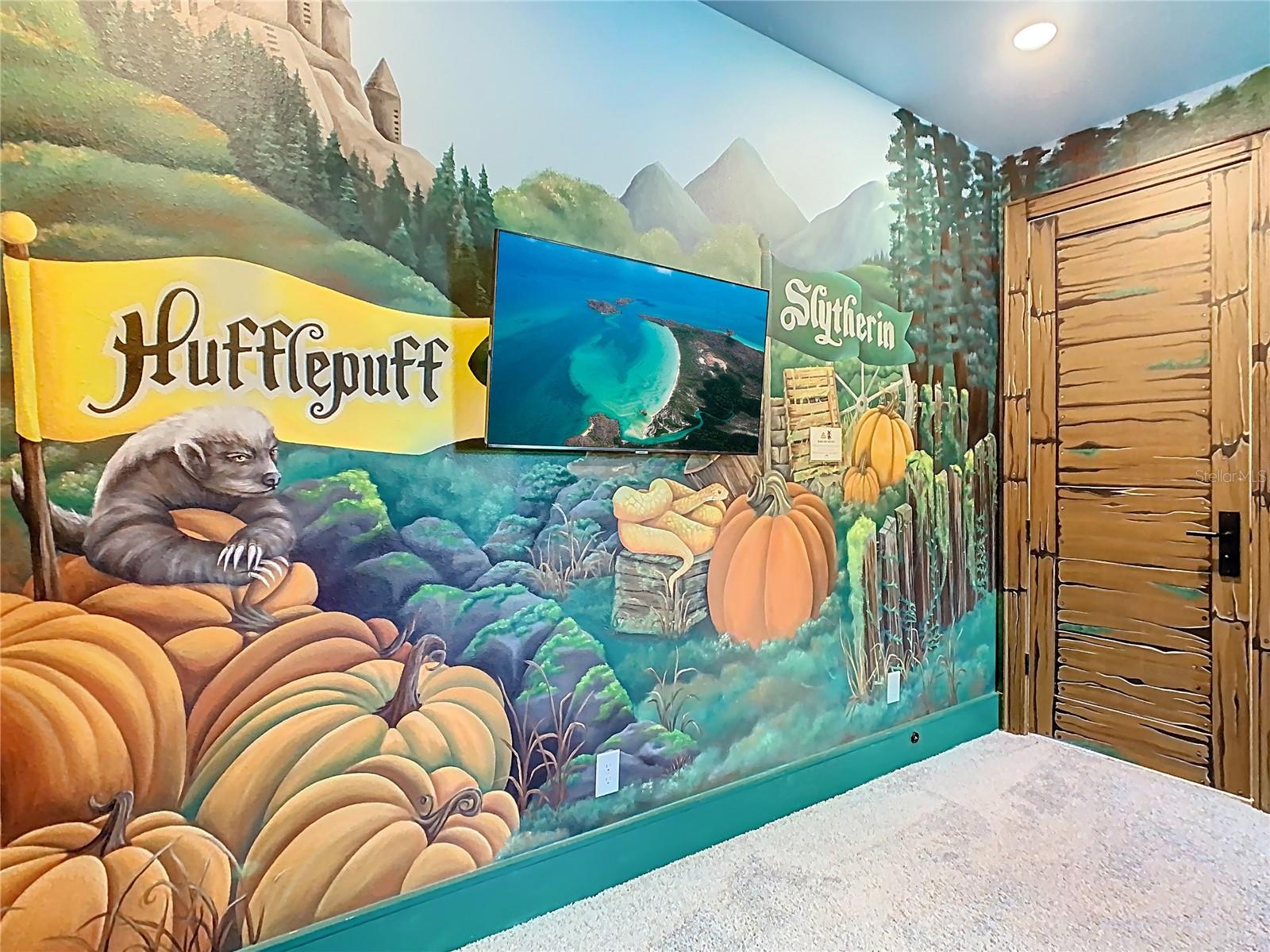 O6328697 Property Photo