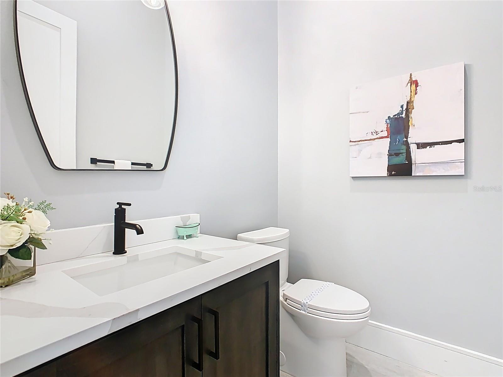 O6328697 Property Photo