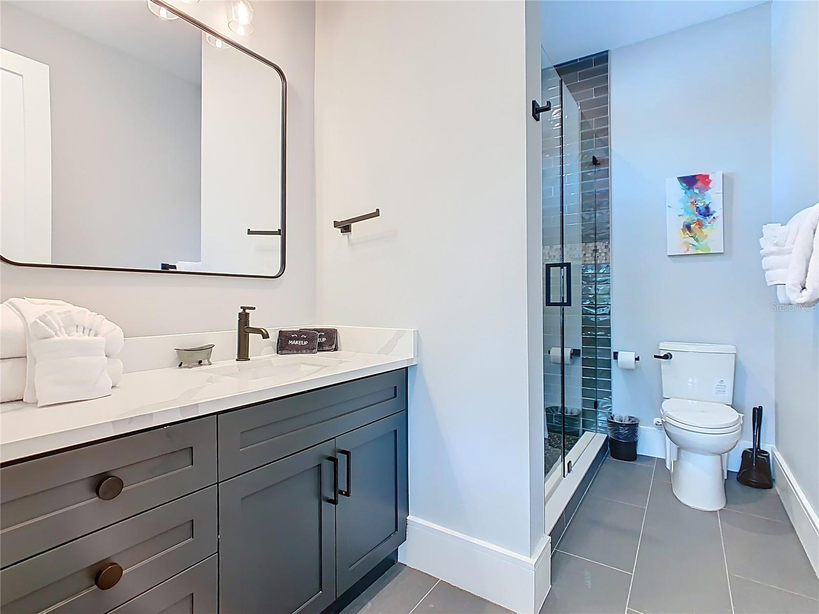 O6328697 Property Photo