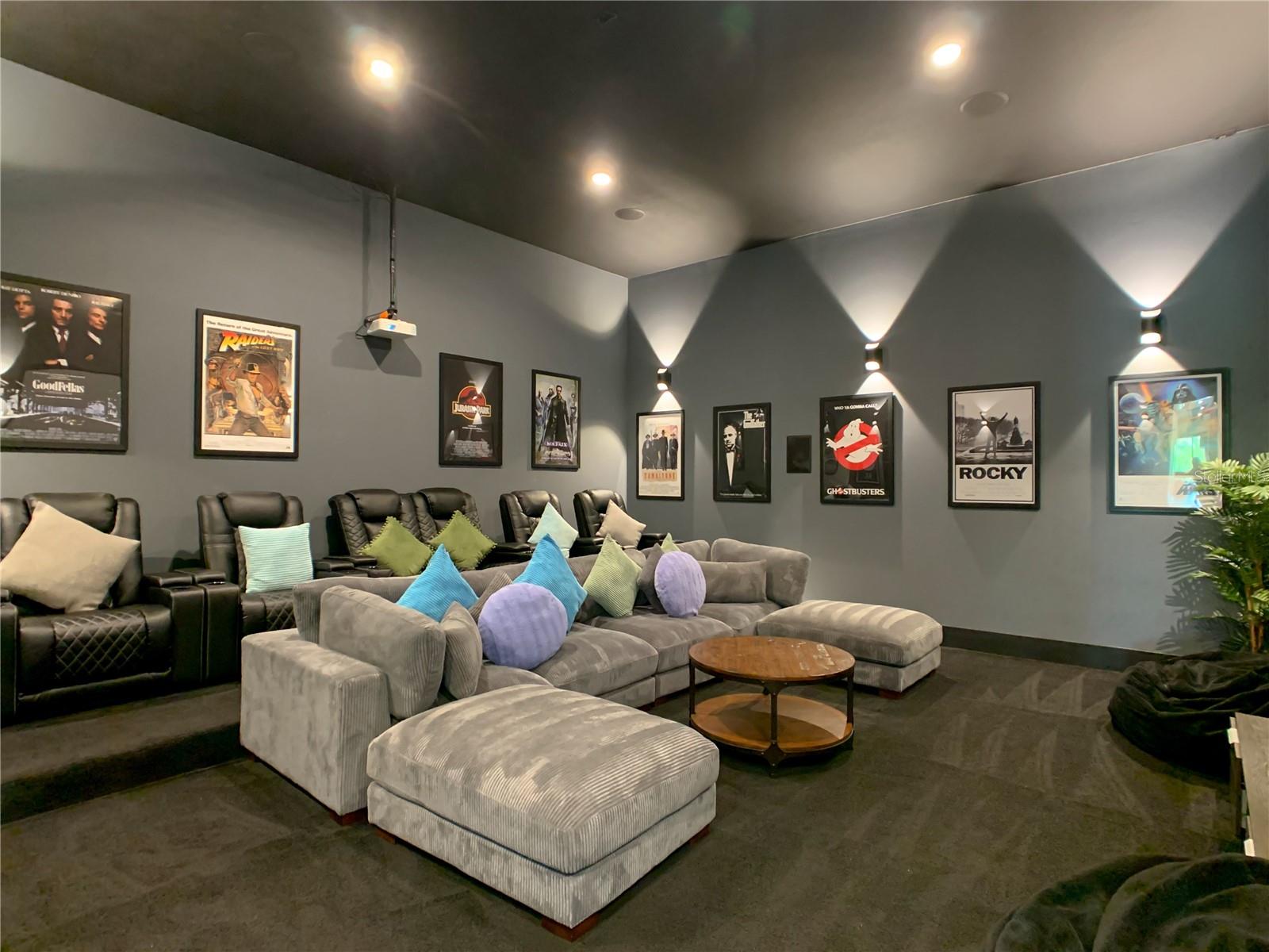 O6328697 Property Photo