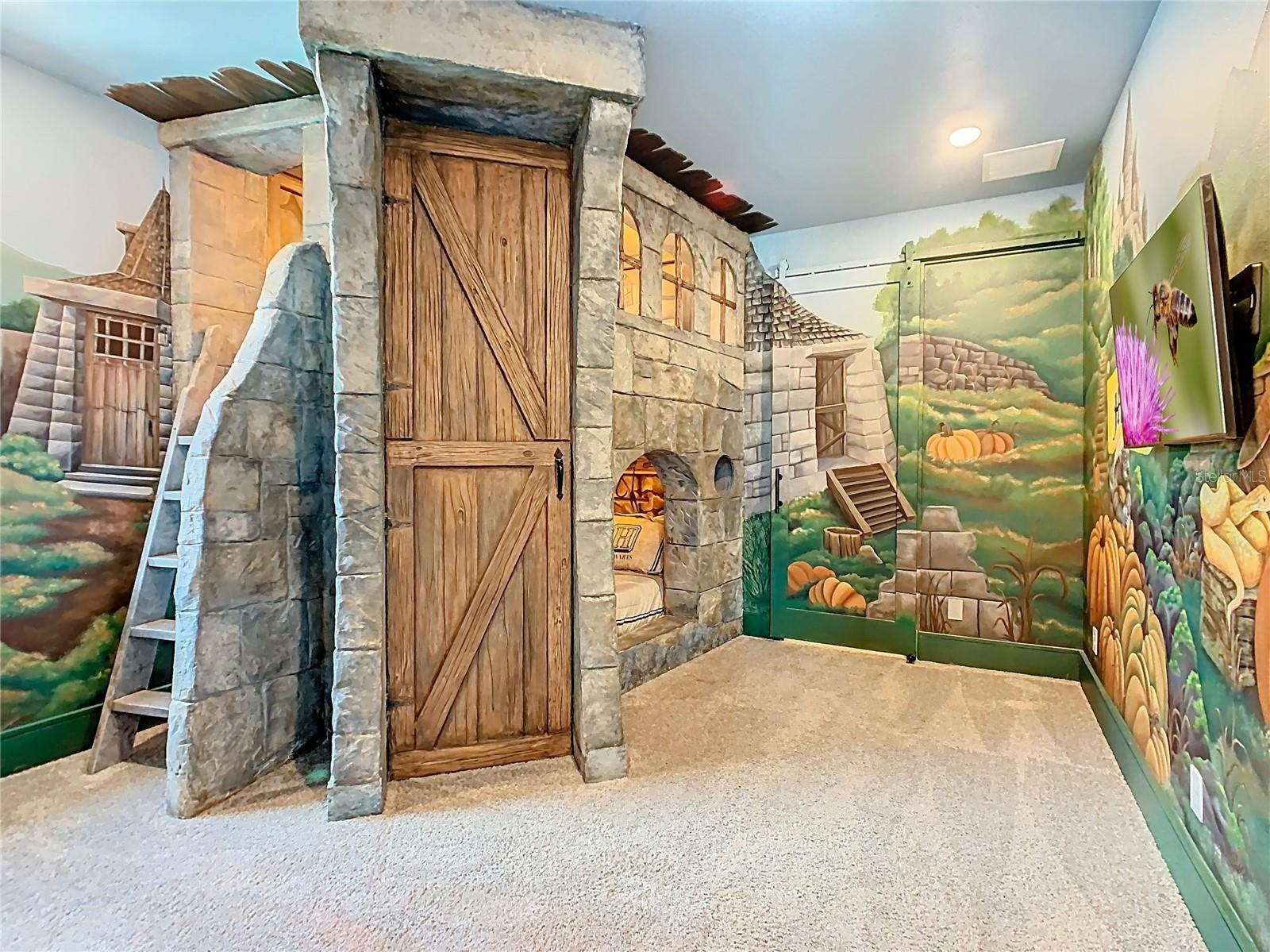 O6328697 Property Photo