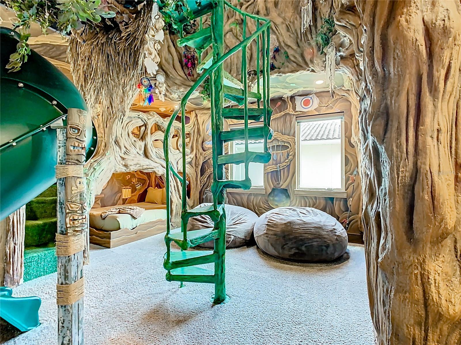 O6328697 Property Photo