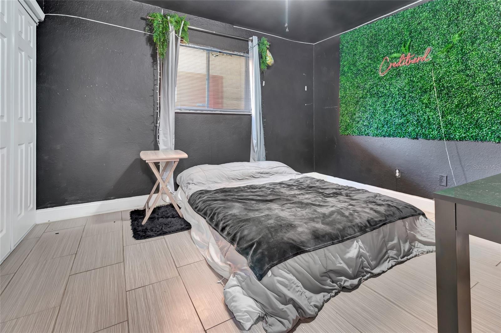 G5099819 Property Photo