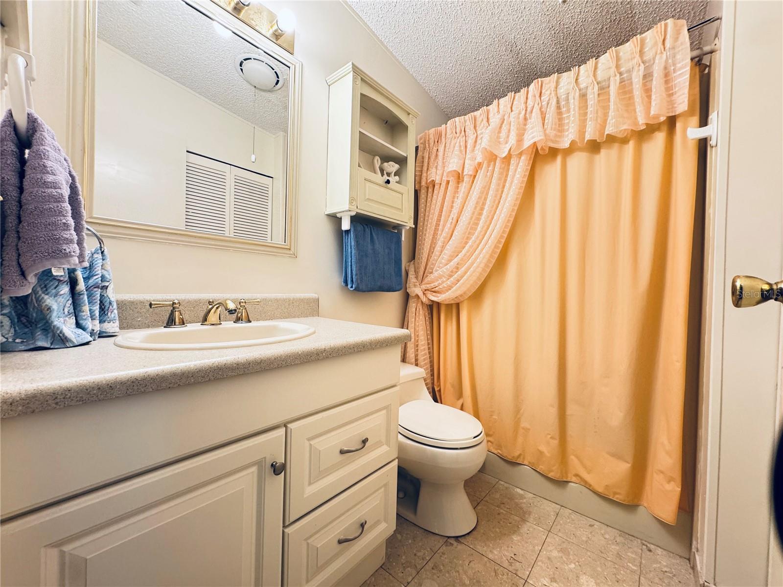 C7512607 Property Photo