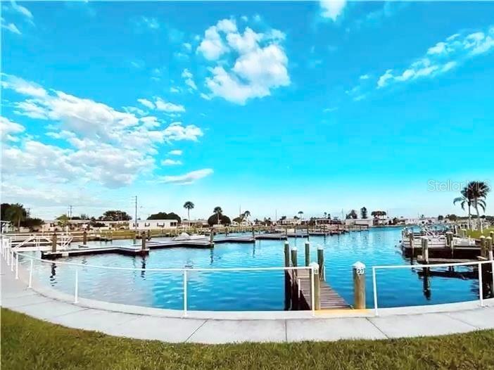 C7512607 Property Photo