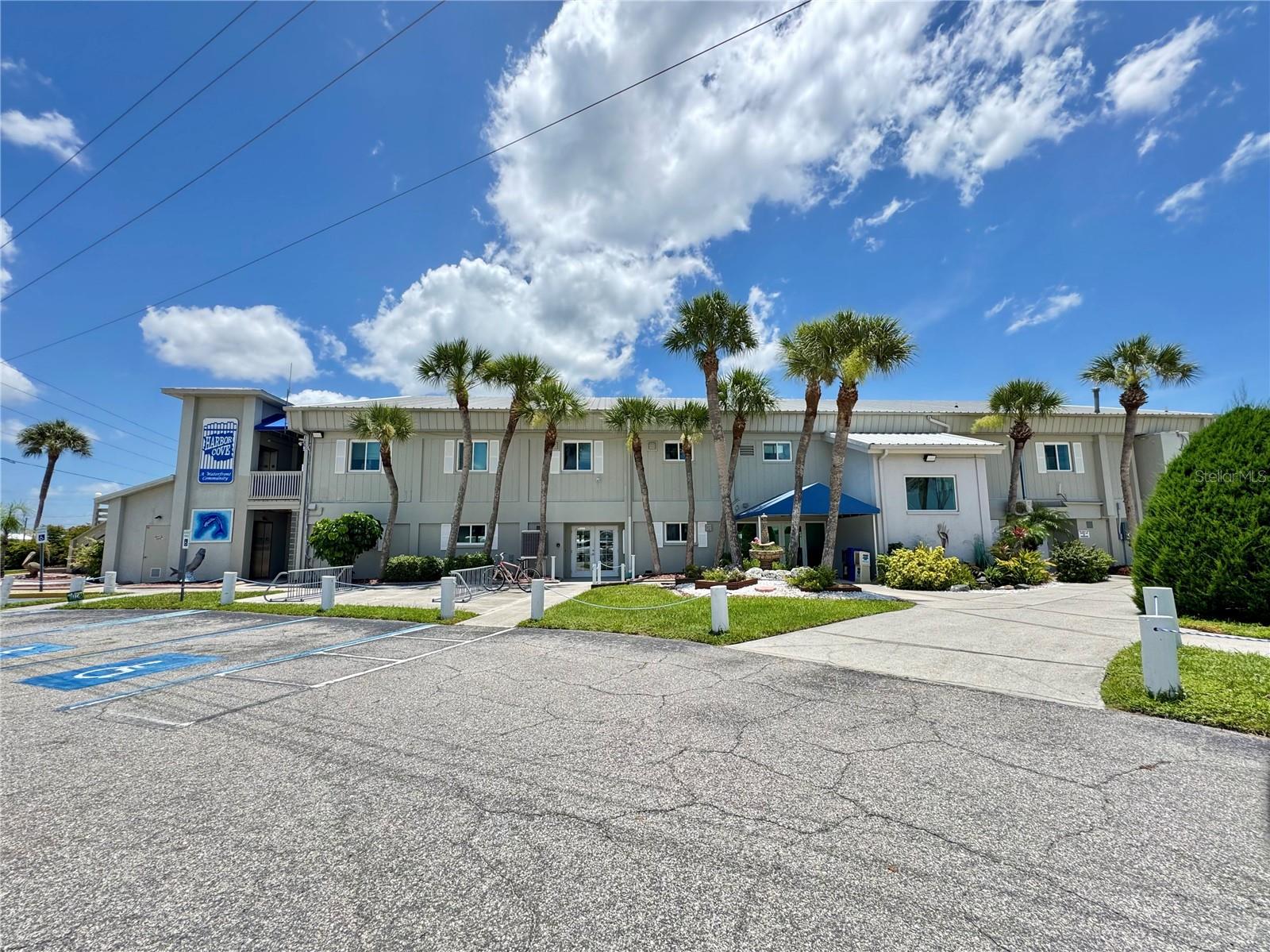 C7512607 Property Photo