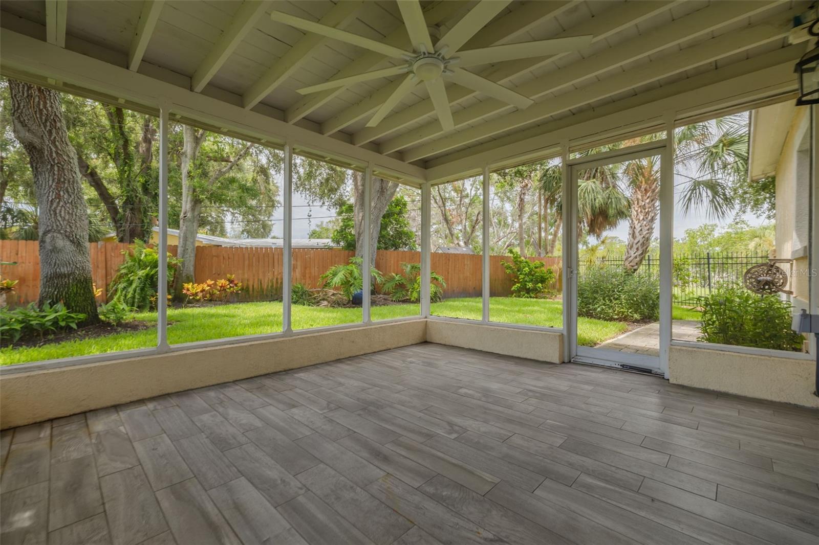 Covered / Screened Porch