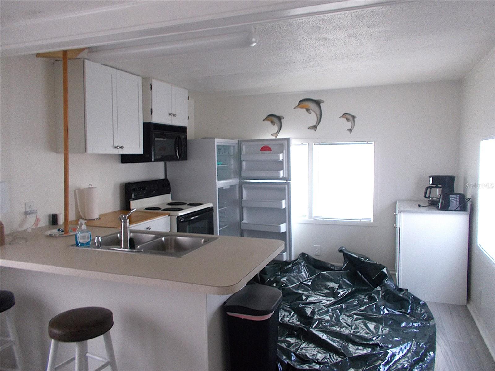 N6139766 Property Photo