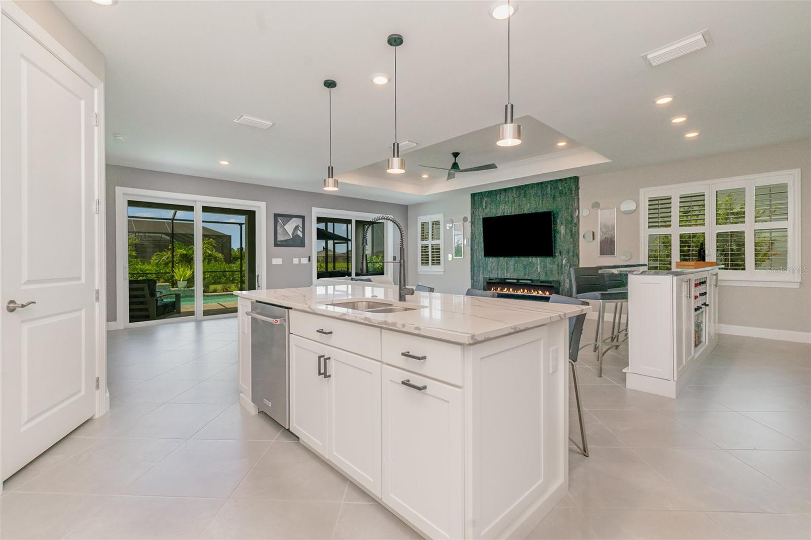 10109 BEACHWALK DR, ENGLEWOOD, FL, 34223