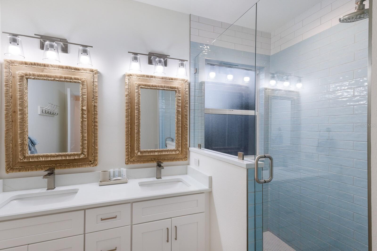 A4659522 Property Photo