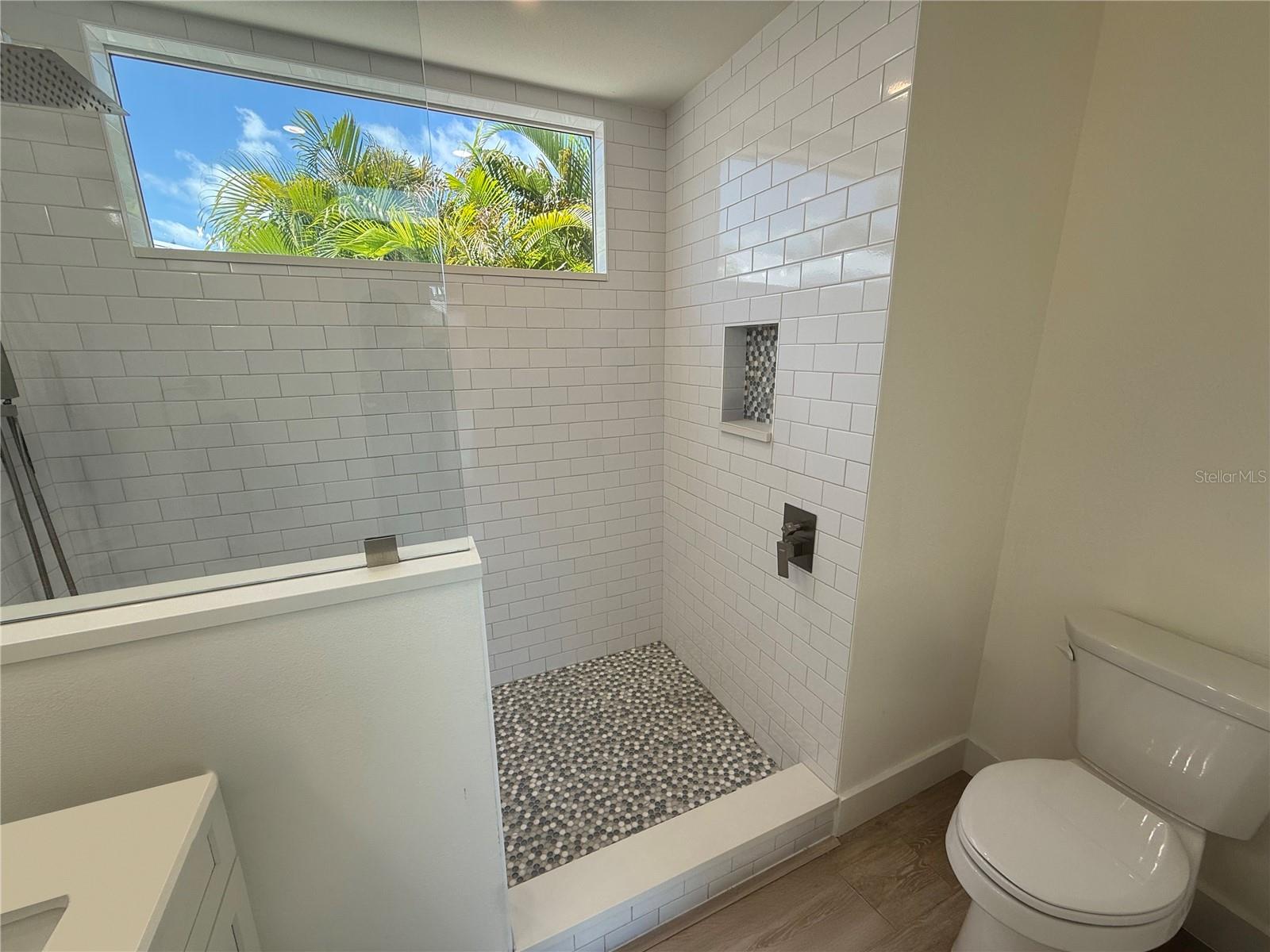 A4659522 Property Photo