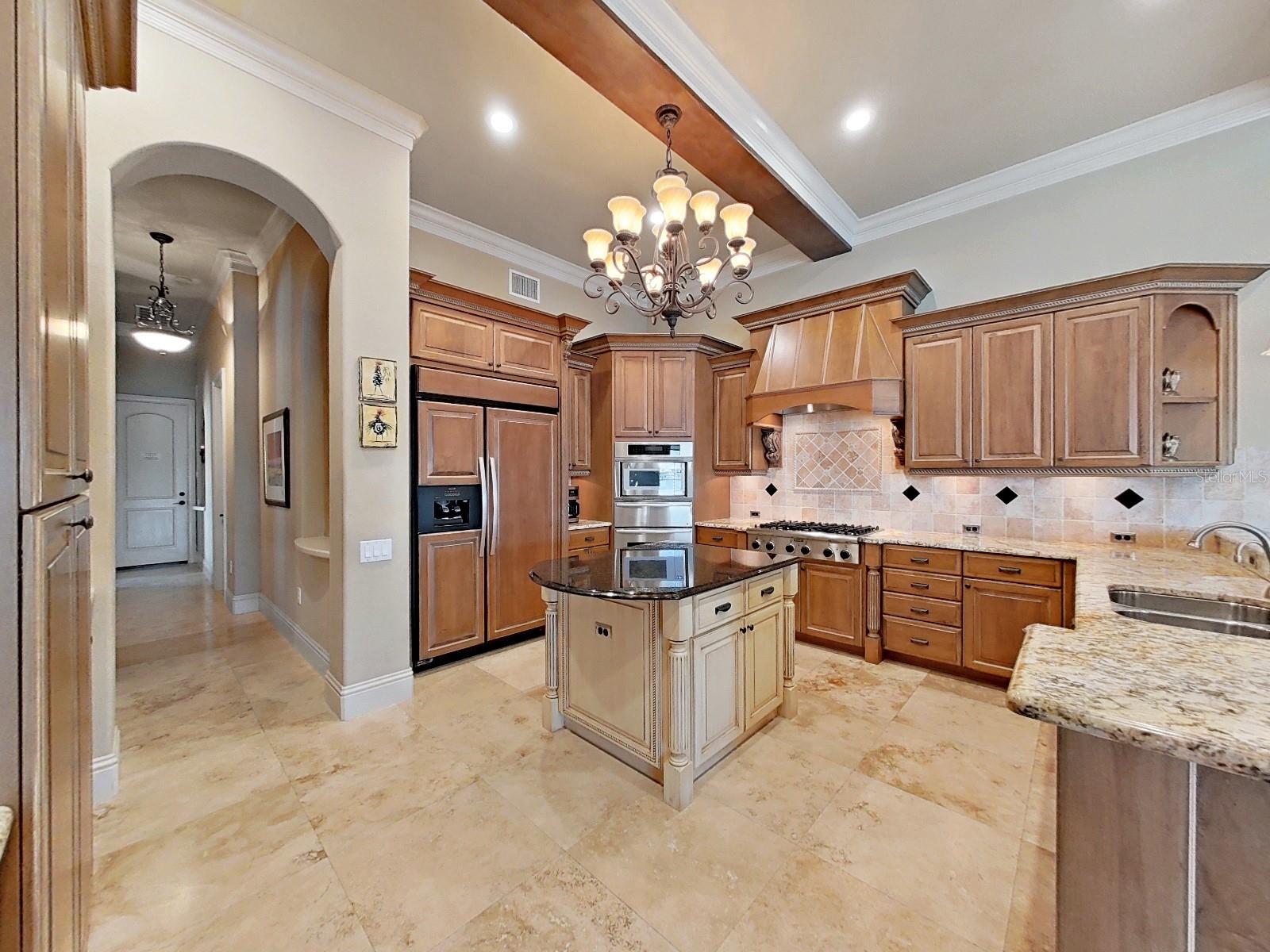 TB8409397 Property Photo