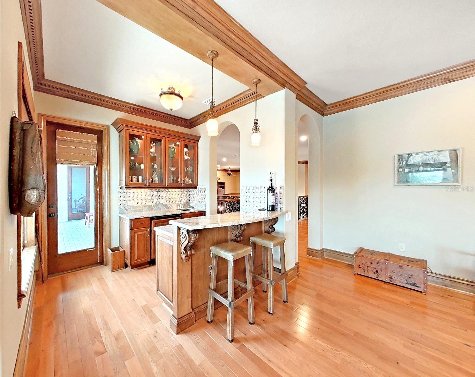 TB8409397 Property Photo