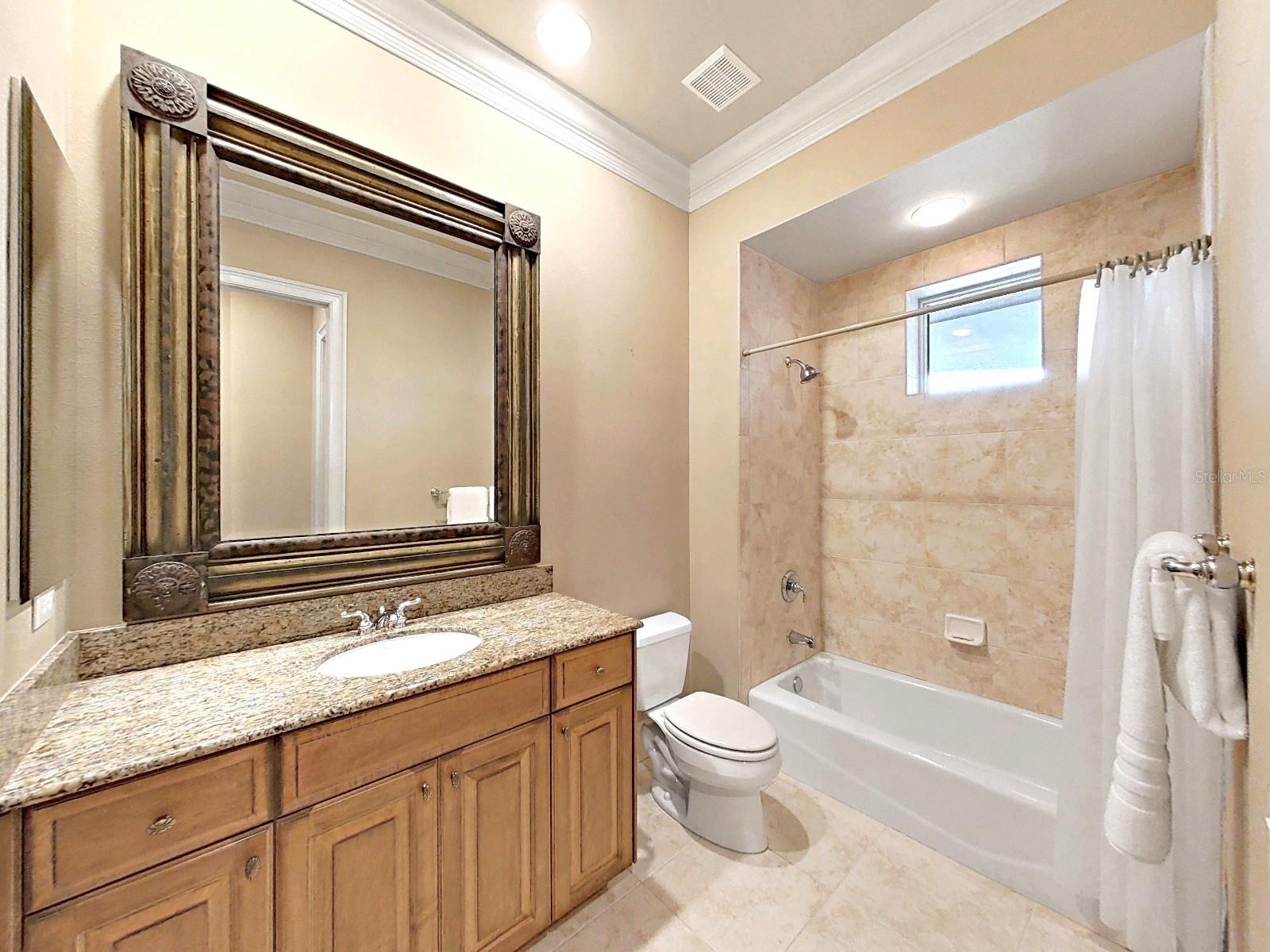 TB8409397 Property Photo