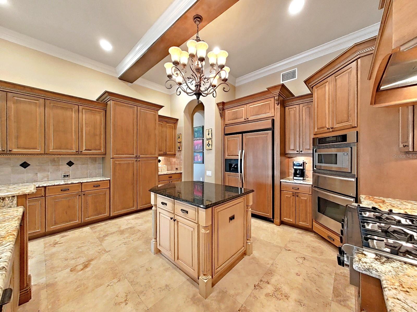 TB8409397 Property Photo