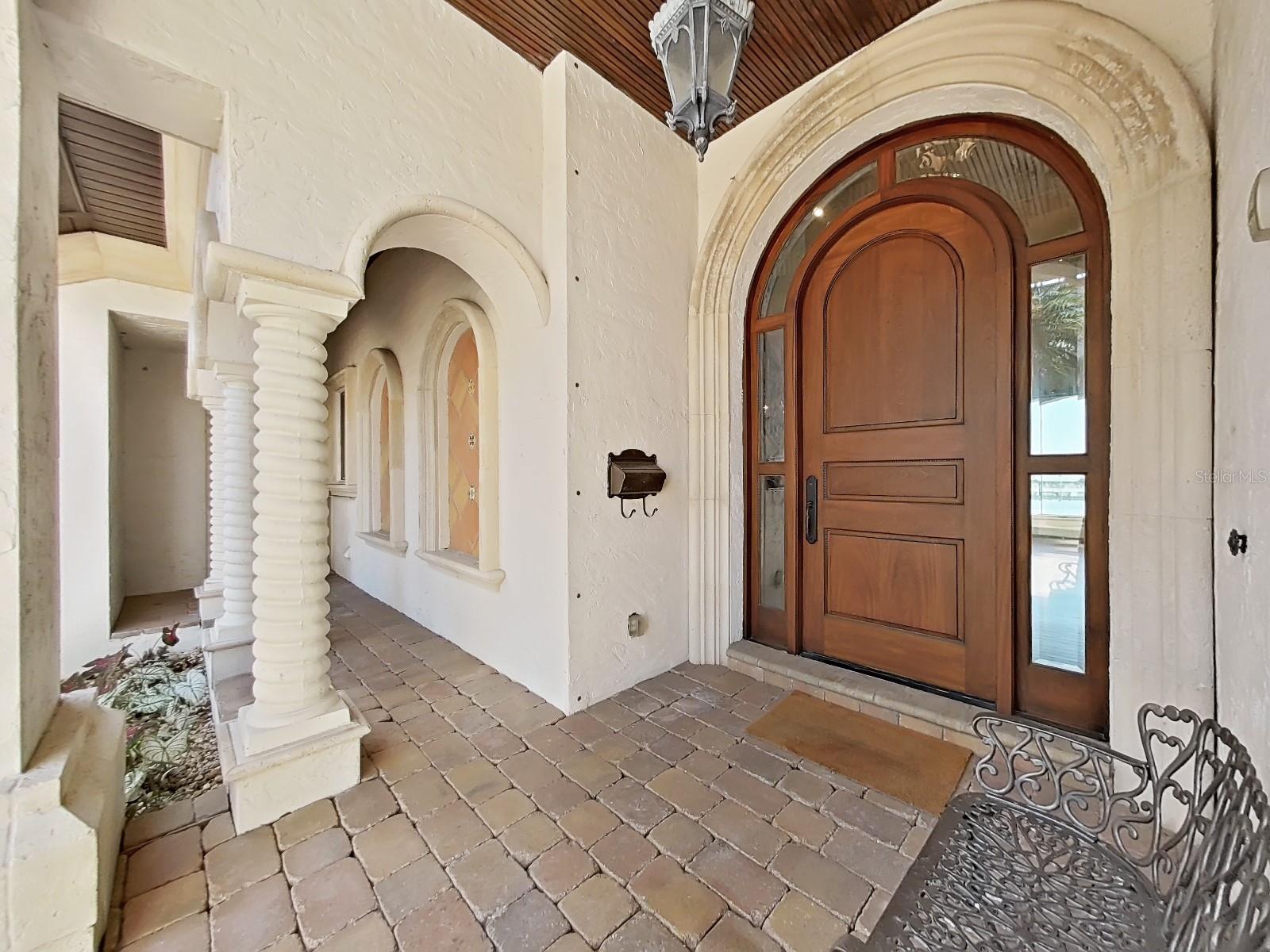 TB8409397 Property Photo