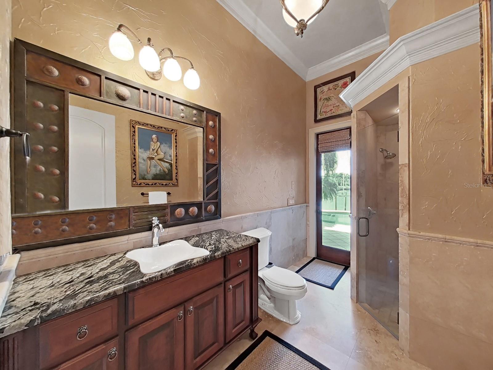 TB8409397 Property Photo