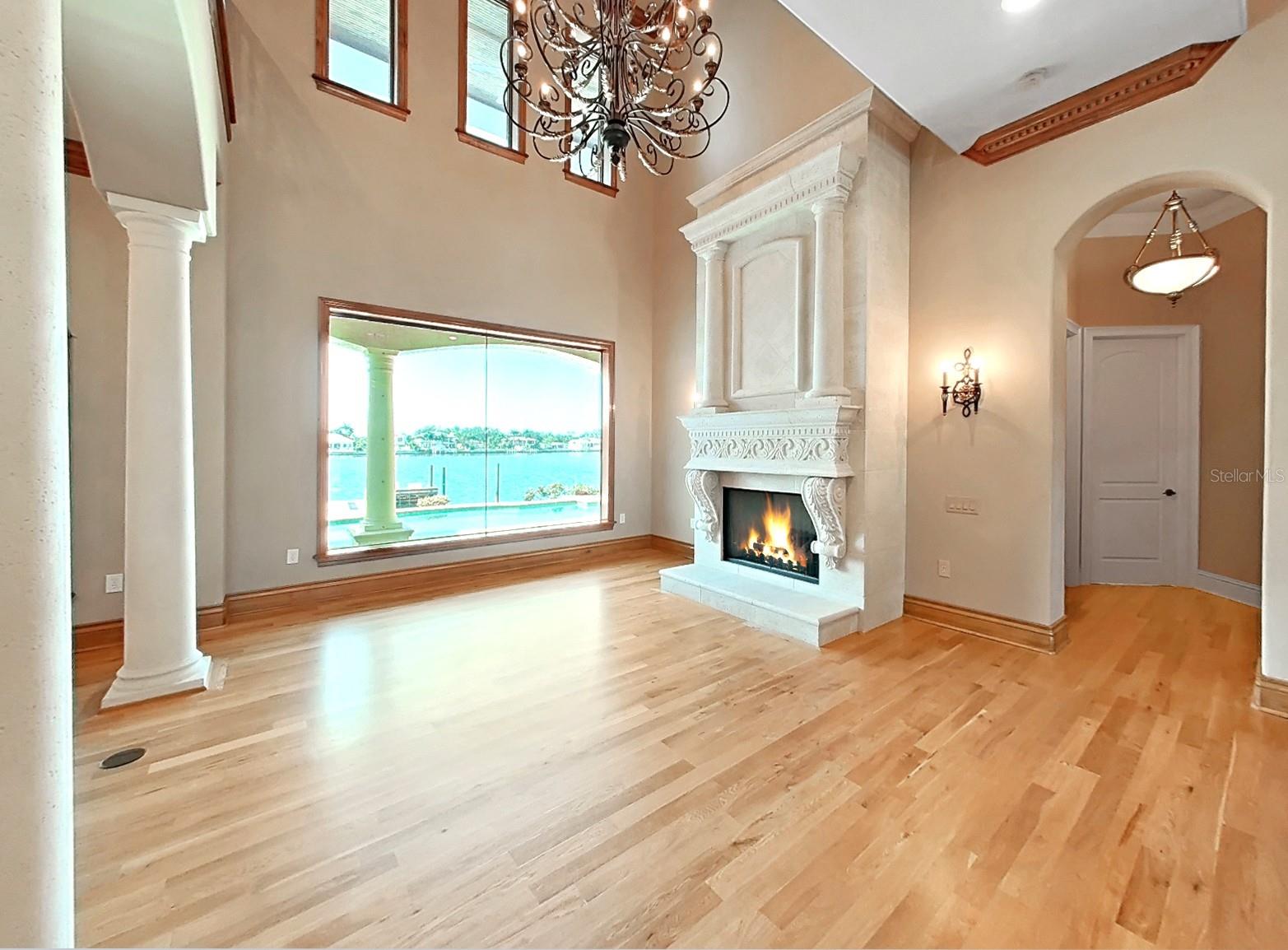 TB8409397 Property Photo