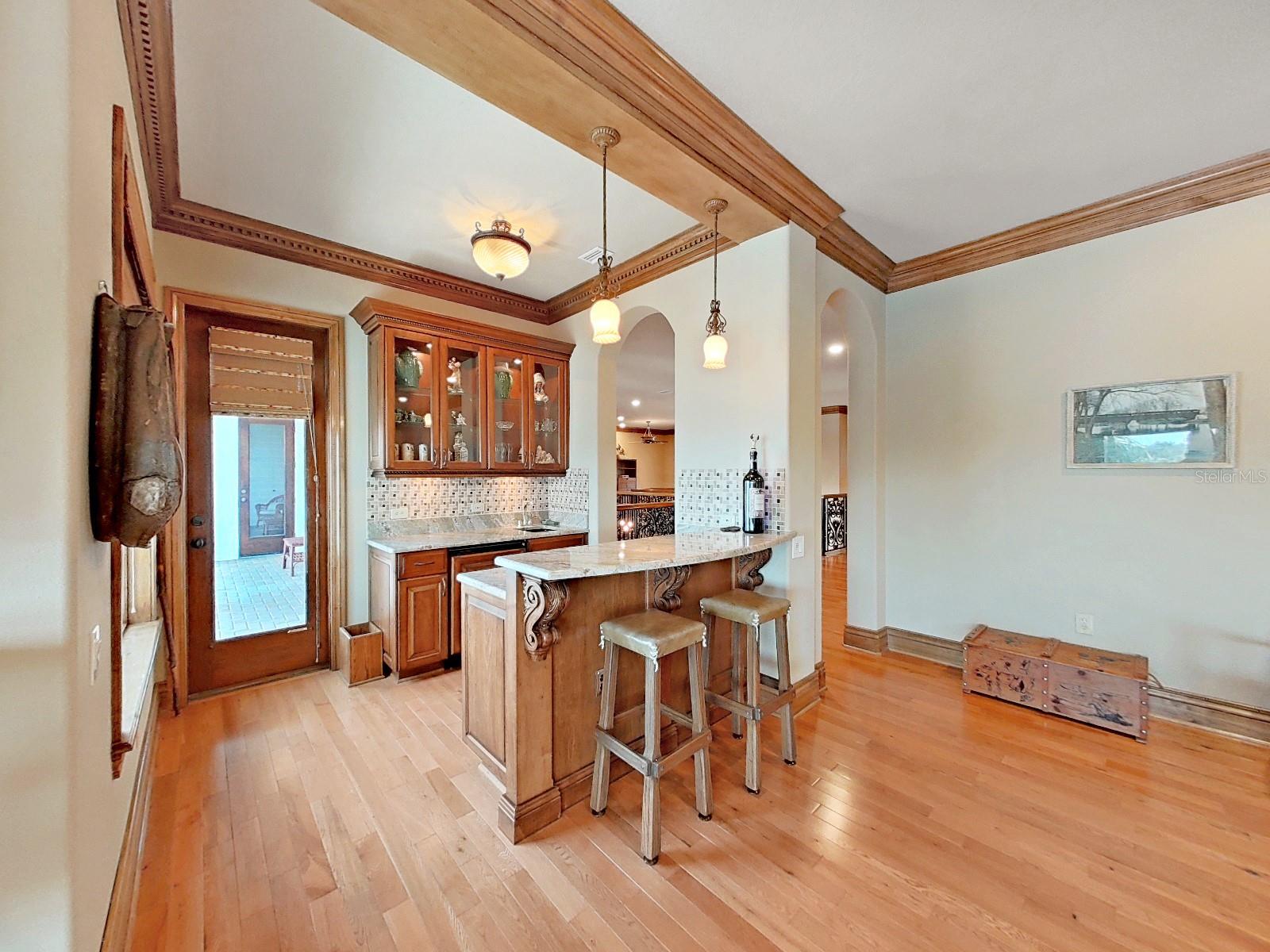 TB8409397 Property Photo