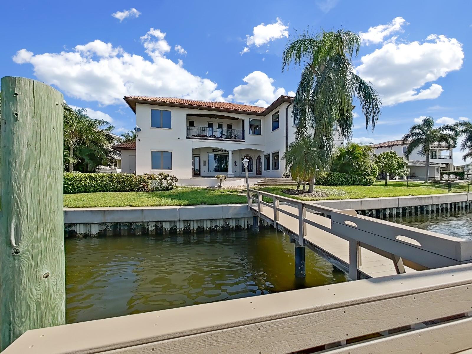 TB8409397 Property Photo