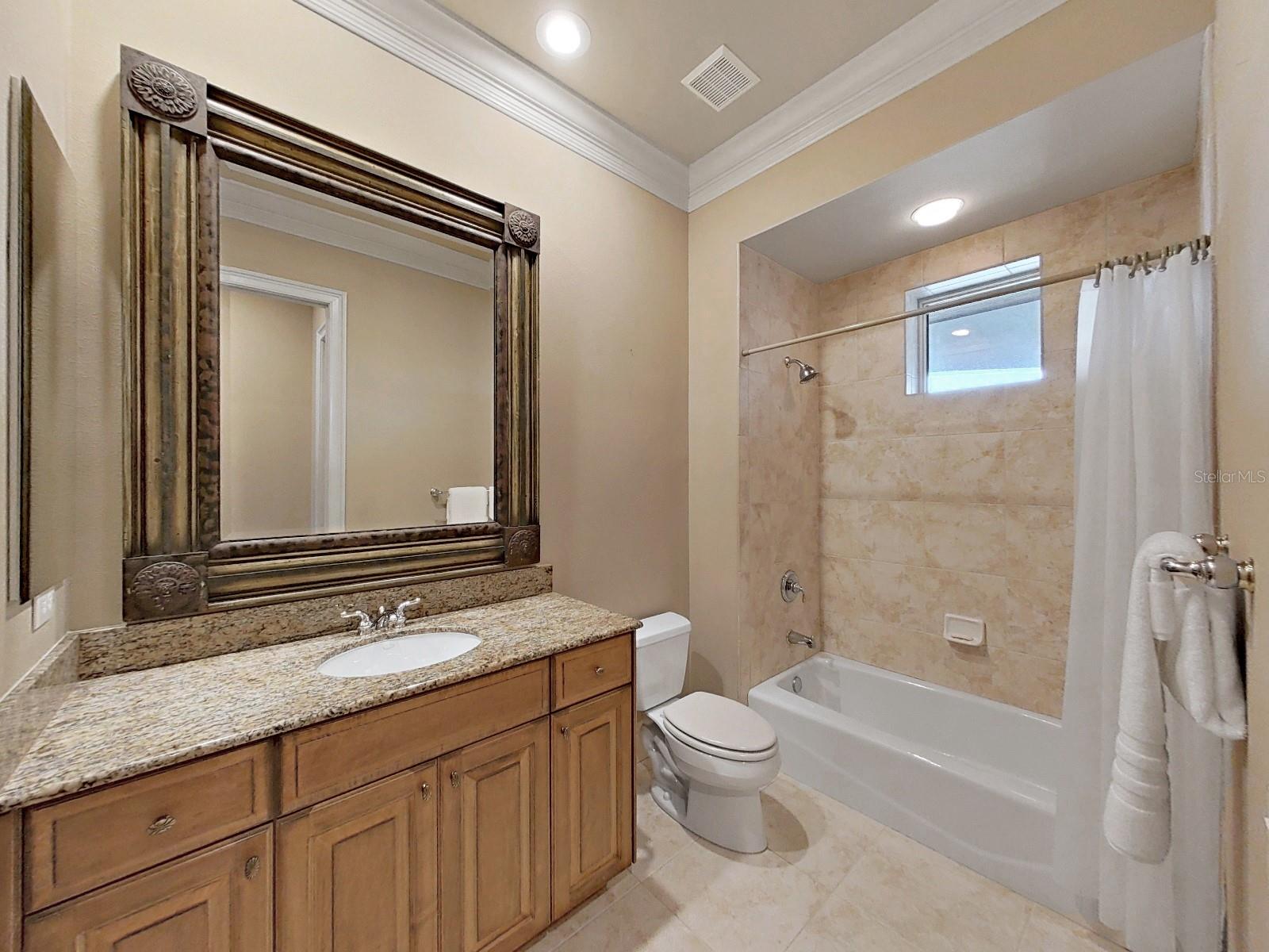 TB8409397 Property Photo