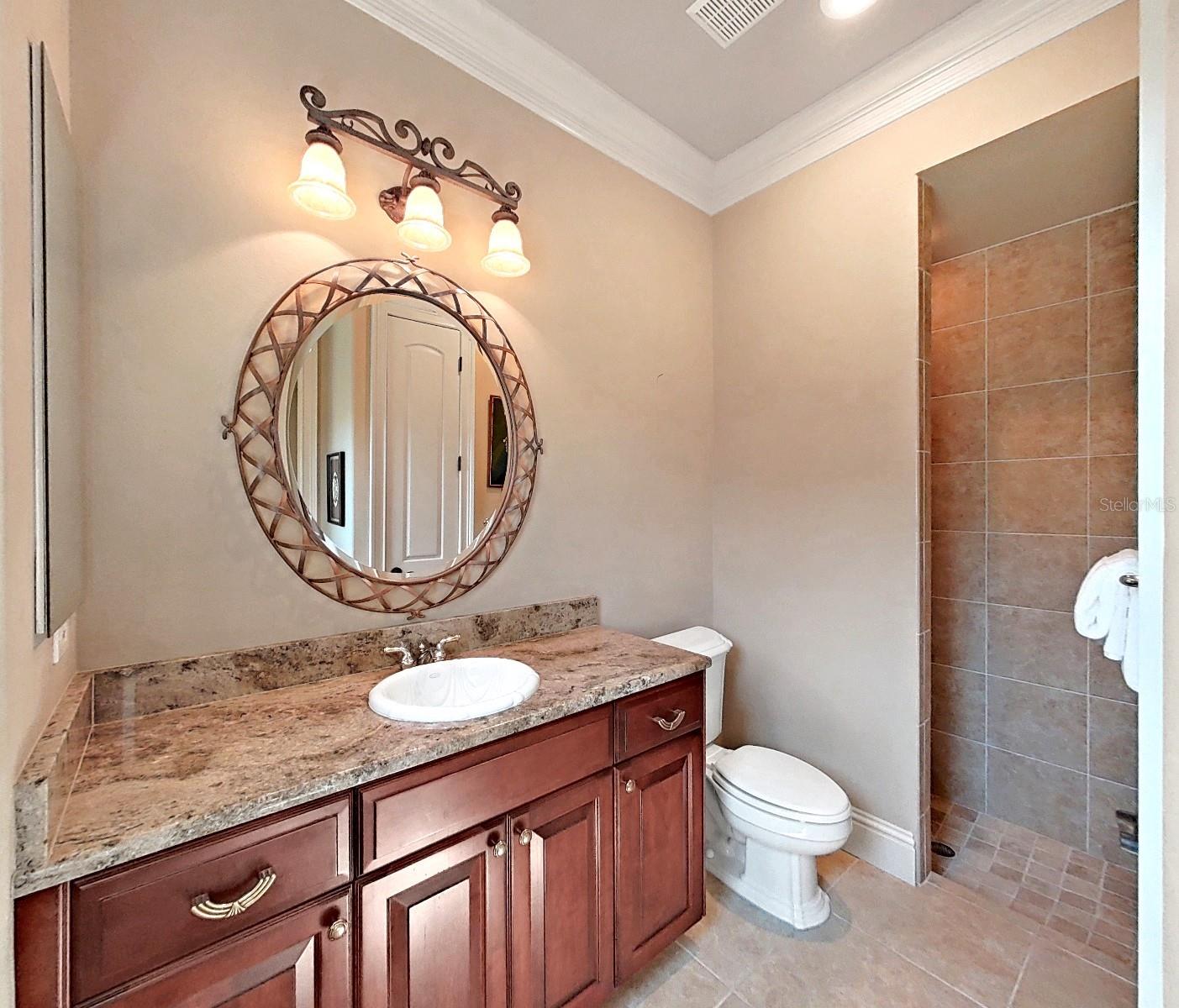 TB8409397 Property Photo