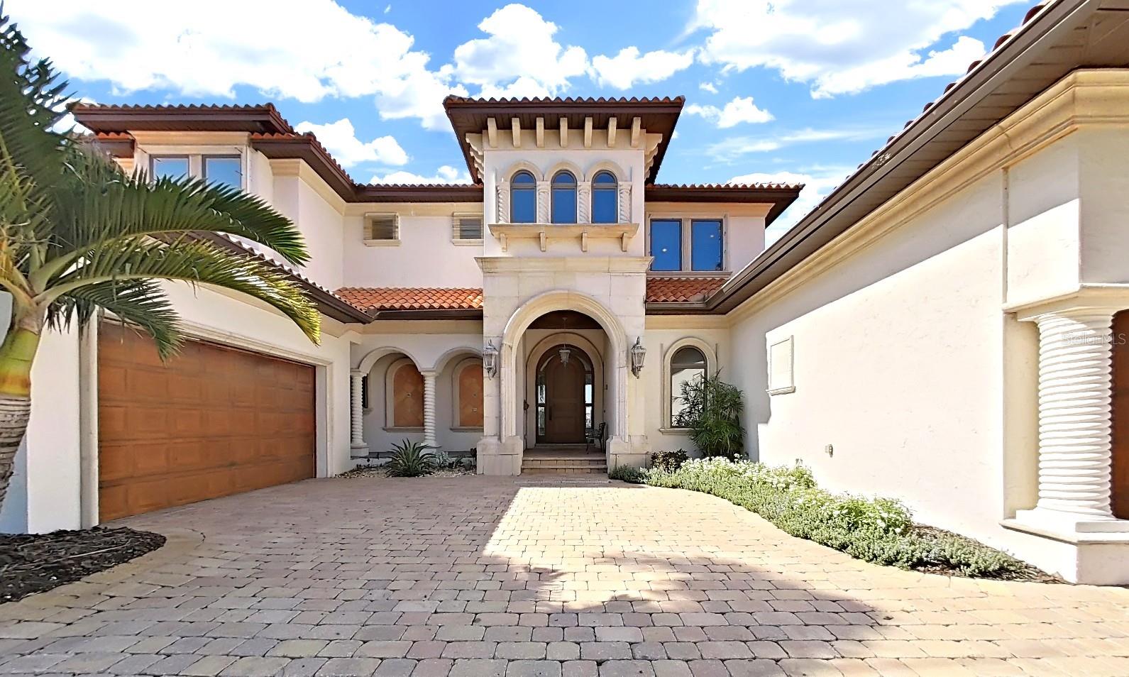 TB8409397 Property Photo