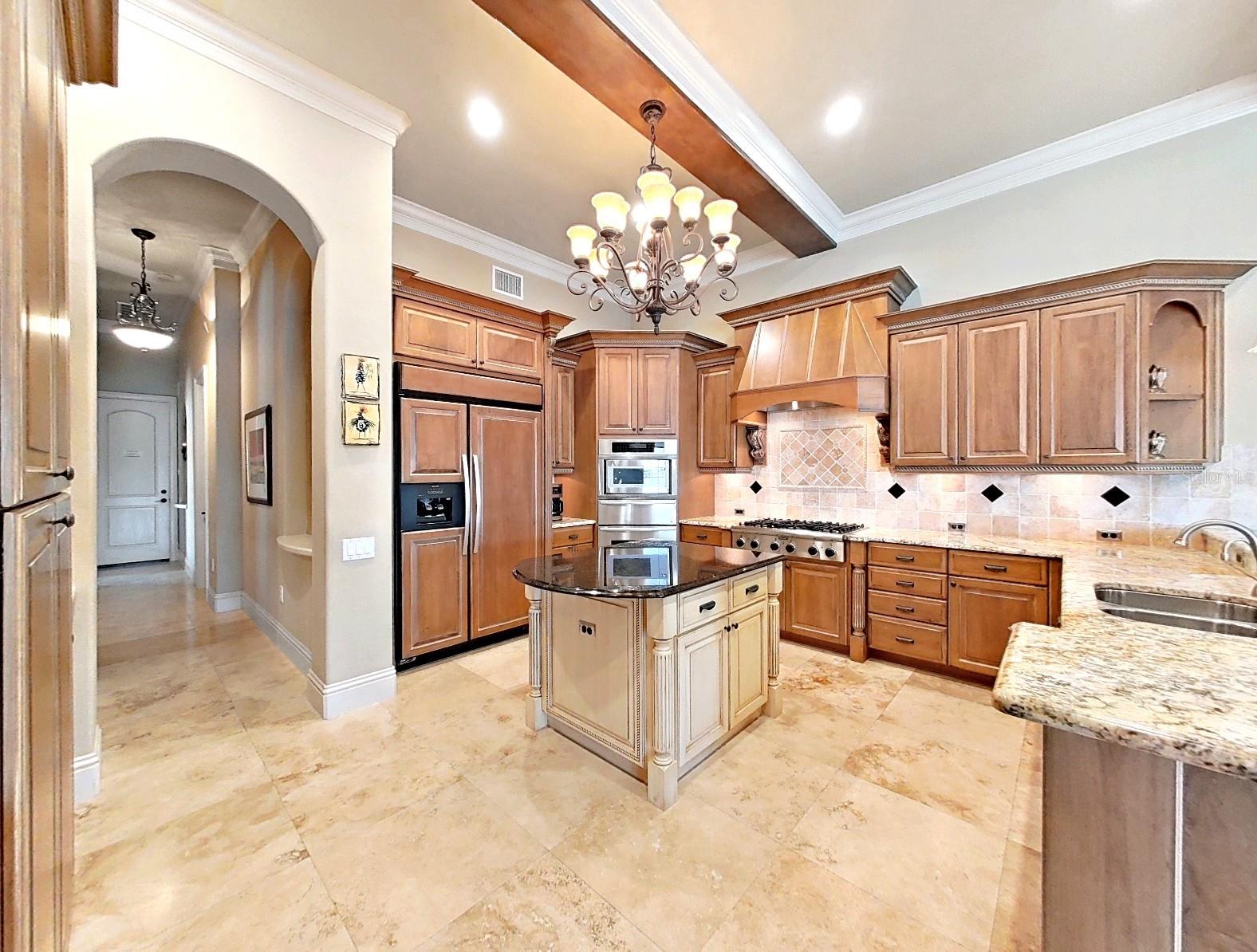 TB8409397 Property Photo